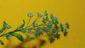 Незабудки из бисера Второй способ плетения Анонс к авторскому МК Цветы из бисера Forget me not