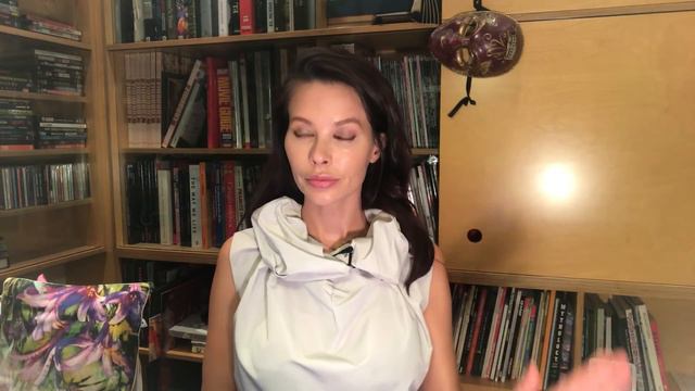 МОДНЫЕ БРЕНДЫ ИЛИ ПРОСТО ДОРОГИЕ ВЕЩИ; ГАРМОНИЧНЫЕ ОТНОШЕНИЯ ЭТО ВНИМАНИЕ МУЖЧИНЕ И ПОДДЕРЖКА ЕГО. смотреть онлайн