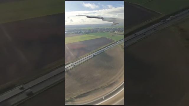 #aterrizando #paris #franca #europa #aeroporto #aterrizagem #uniaoeuropeia #charlesdegaulle смотреть онлайн