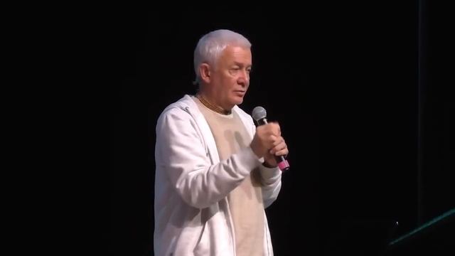 Есть ли способы укрепления отношений в семье в условиях нестабильности? смотреть онлайн