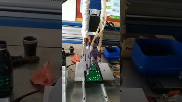 Дозатор для эпоксидной смолы смотреть онлайн