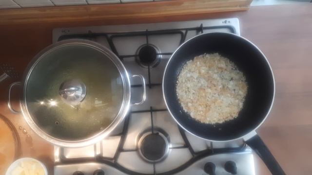 Пшоняна каша з мясом зливана