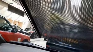 Шторка солнцезащитная в авто SunShield