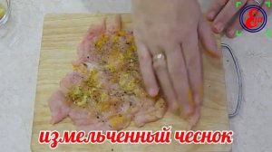 Простой рецепт из курицы! Куриные рулеты с начинкой из омлета в духовке
