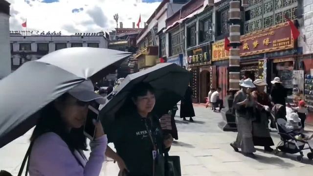 ТИБЕТ — путешествие в неизведанную страну. Кора вокруг священного  Кайласа.Как живут люди.