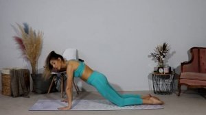 Растяжка плеч и спины после силовой тренировки