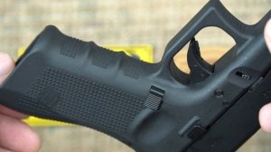 Unboxing: Umarex GLOCK 17 Gen4 GBB (Gas Blow Back) 6mm Airsoft.