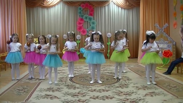 Оркестр на утреннике, посвящённом 8 Марта. Подготовительная гр. N15 МАДОУ N56 (2022 г.) смотреть онлайн