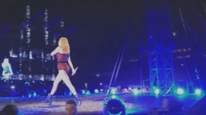 Taylor Swift - Blank Space (Live from the Reputation Stadium Tour) (intro+performance)