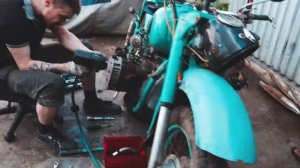 Часть 1. Разбираем мотоцикл М-72 и показываем весь процесс реставрации От и До.