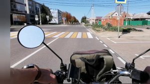 Набережная в Приморско-Ахтарске 14 сентября. Еду на электробайке.