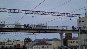 Ж/д вокзал города Тюмень.