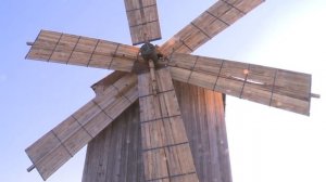 Ветряная  мельница в с  Гайдар