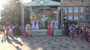 Игорь Дзреев — Пирожки с лебедой. Праздник Лебеды в г. Чалтырь,