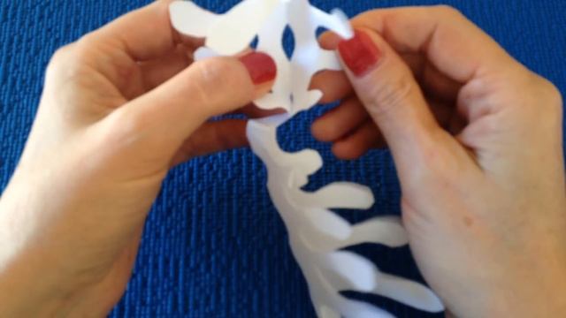 DIY .Как сделать простые Снежинки из бумаги. #Снежинки #Узорыдляснежинок #снежинкиизбумаги