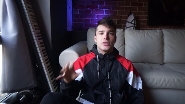 50 ВОПРОСОВ РОМЕ ЖЁЛУДЮ! смотреть онлайн