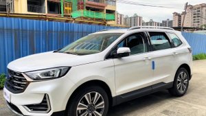 2022 Форд Edge Plus