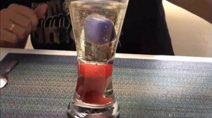 Разноцветные опыты с водой и растительным маслом