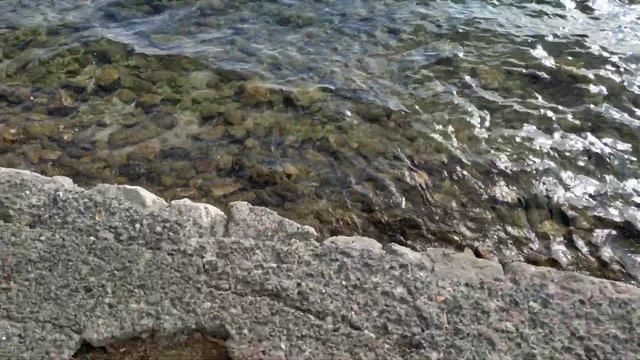 пляж под отелем #Omorika с 30 авг. по 3 сент. частые перемены погоды Туристов много смотреть онлайн