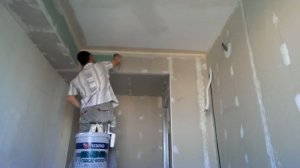 Шпаклёвка швов гипсокартона.