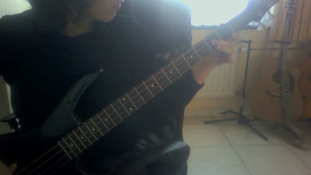 Innuendo solo basscover (part) смотреть онлайн