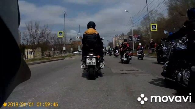 открытие мотосезона Владивосток, Хабаровск и мотослет Камень-Рыболов под песню Ночь, дорога и рок смотреть онлайн