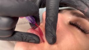 Татуаж губ в технике «Бархатная Акварель» - мастер-класс по губам. Это топ -техника 2024 года!