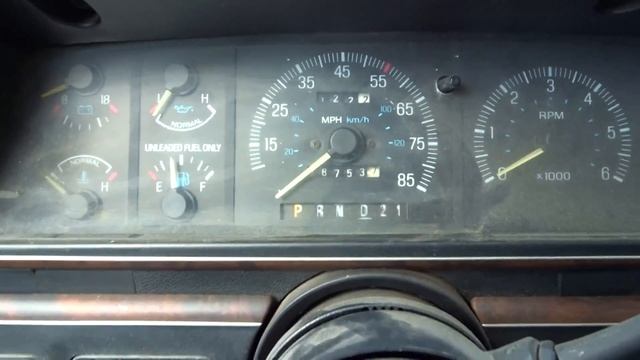 1988 Ford Bronco XLT 5.8L 4WD Soft Top Walk Around, Tour, Engine Start Up