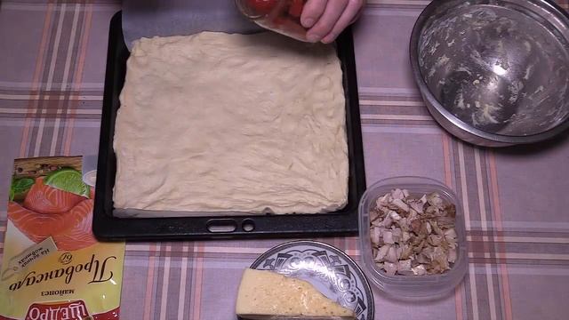 ПЫШНАЯ ДОМАШНЯЯ ПИЦЦА В ДУХОВКЕ НА ДРОЖЖЕВОМ ТЕСТЕ