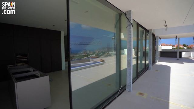 ?2550000€+/Лучшие виды на море и огни Бенидорма!/Элитные виллы в Испании/Дома Хай-Тек/Премиум/Люкс смотреть онлайн