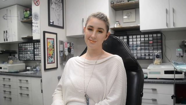 Getting Pierced смотреть онлайн