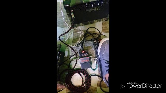 Artec wah APW-5 Demo with distortion смотреть онлайн