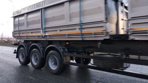 полуприцеп зерновоз двухкузовной для перевозки сельхоз груза по дорогам общего пользования