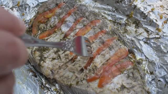 КАК ВКУСНО ПРИГОТОВИТЬ ЛЕЩА НА МАНГАЛЕ смотреть онлайн