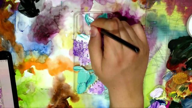 КАК РИСОВАТЬ НА ЧЕХЛЕ ОТ ТЕЛЕФОНА//Как рисовать акрилом смотреть онлайн