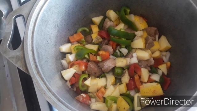 Неизвестное очень вкусное блюдо. #копчёноесало некуда девать. смотреть онлайн