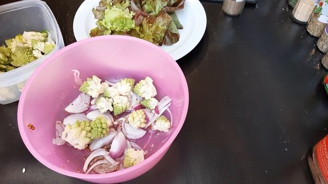 Что приготовить из капусты Романеско. Я готовлю очень вкусный салат смотреть онлайн