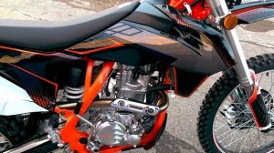 Мотоцикл XMOTOS CBS 250/300. Очень мощный внедорожник. Обзор, покатушки.