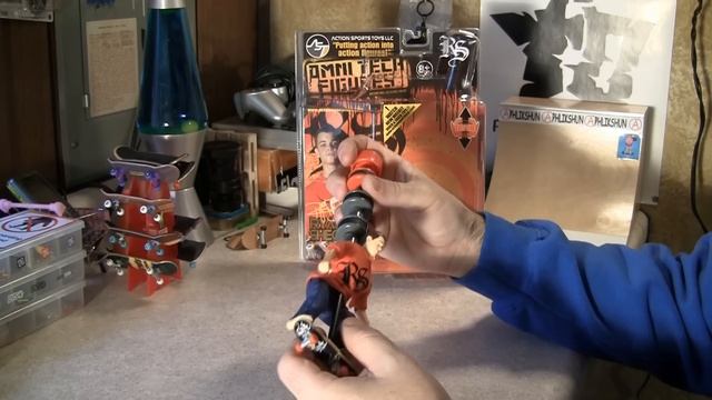 Omni Tech Figure Review!! смотреть онлайн