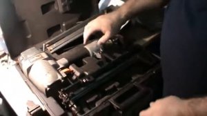 Тяжелая жизнь монтажного пистолета по бетону.