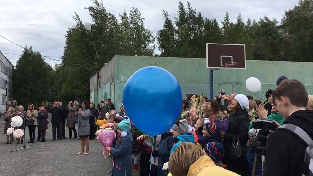 ВЛОГ/1 сентября/Миша пошел в 1 класс