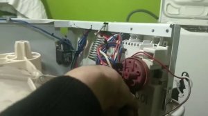 Стиральная машинка Атлант нюнсы как достать барабан и собрать..Чистка барабана..