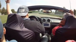 Тест драйв Феррари в городе Маранелло, Италия, где расположен завод и музей Феррари.