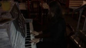 Песня "Чайки стонут"