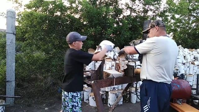 Заготовка дров на зиму.