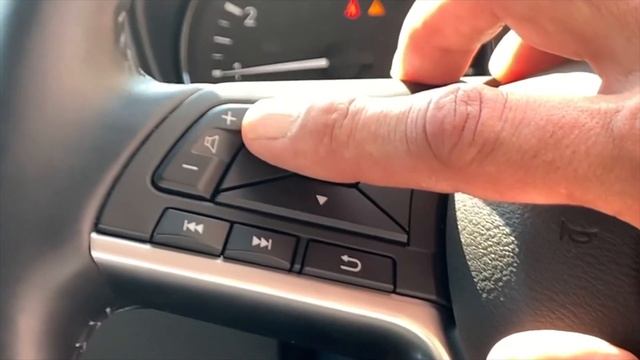 Nissan X Trail - Handover Guide смотреть онлайн