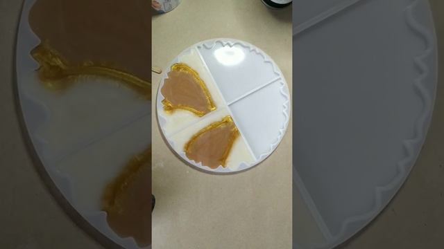 Заливка боковых элементов салфетницы смотреть онлайн