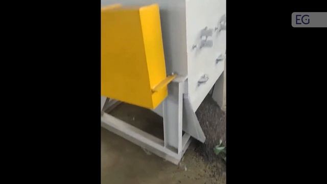 Измельчение пластиковых ящиков для овощей и фруктов дробилка Model 600 смотреть онлайн