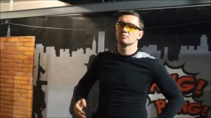 Как правильно удерживать пистолет двумя руками!