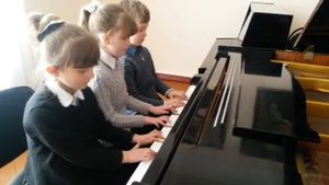 М.Шмитц "Старая карусель в Париже", фортепианное трио.